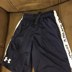 Boys SM under armor shorts